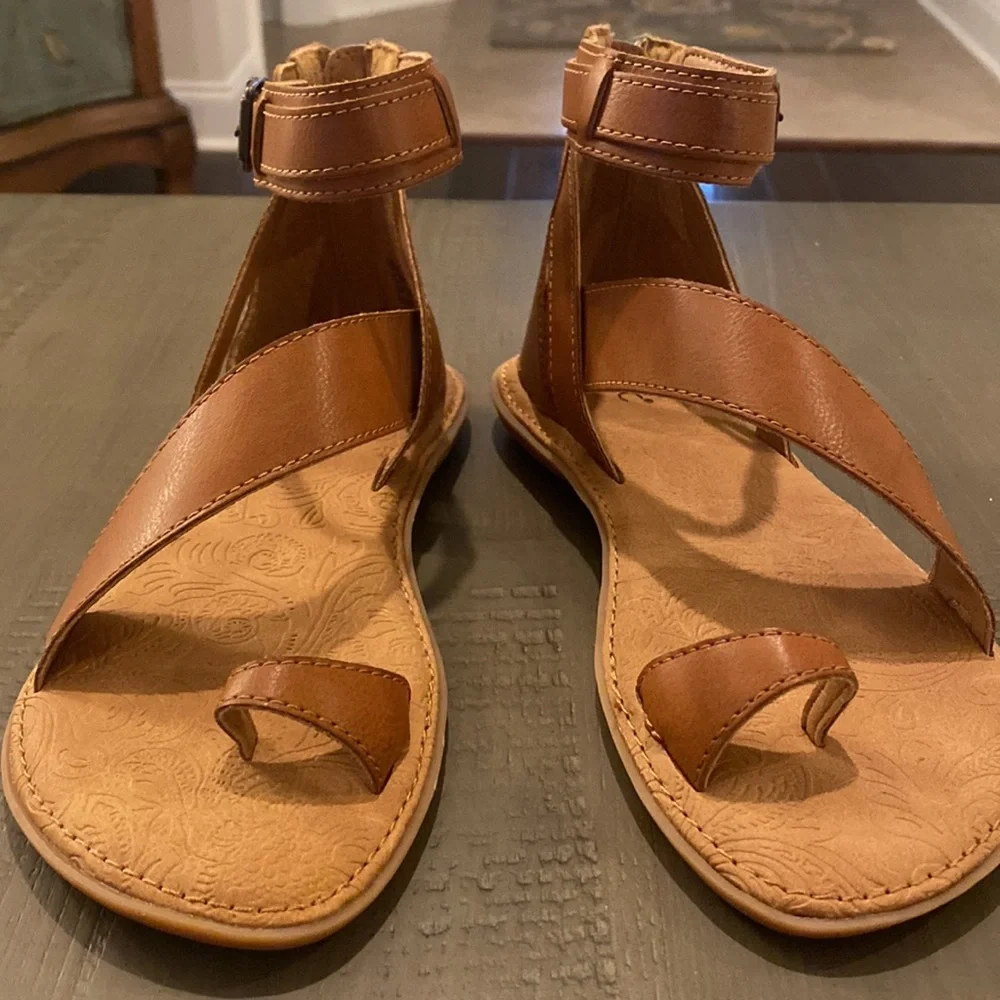NEW without box women’s size 6 Leather sandals - Picture 2 of 11